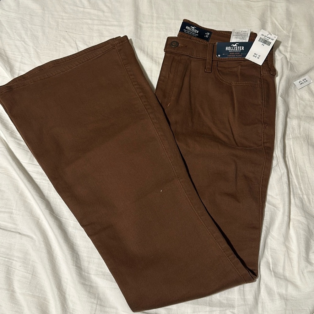 Brown Hollister High-Rise Jeans size 9
